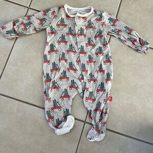 Magnetic me 0-3 Christmas baby pajama with covered feet and mitten sleeves